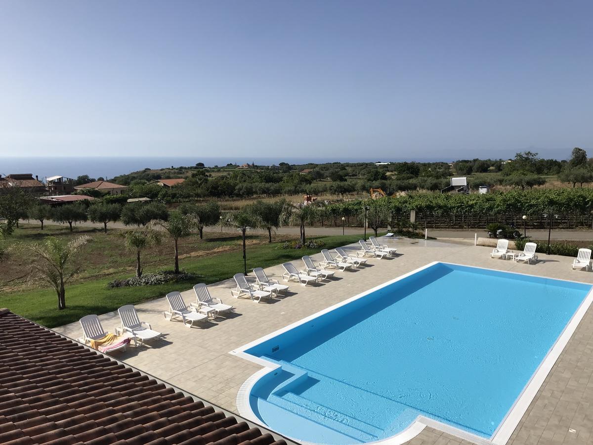 Borgo San Cosmo Tropea Bed & Breakfast Brattiro Bagian luar foto
